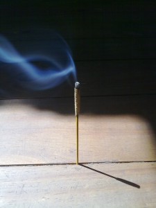 incense-56519_640